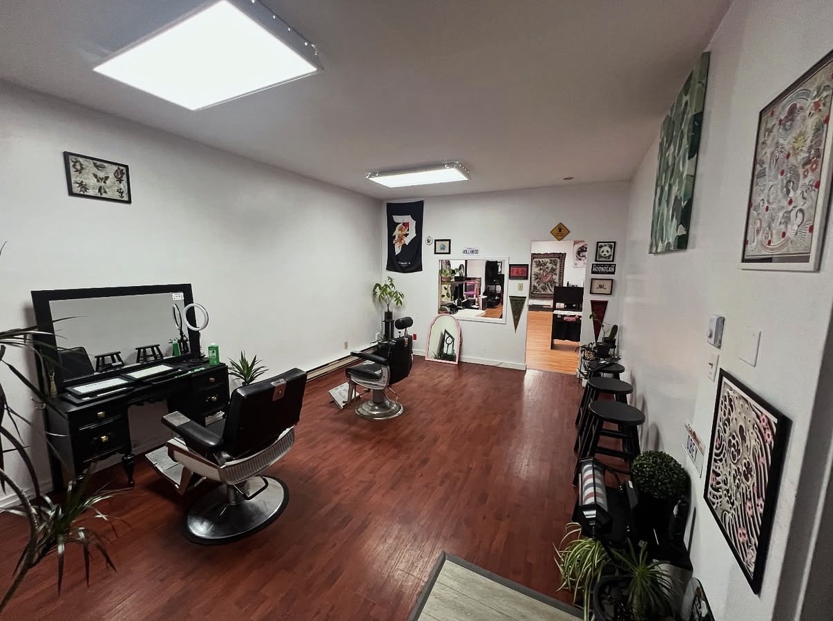 Inside Tropical Barber
